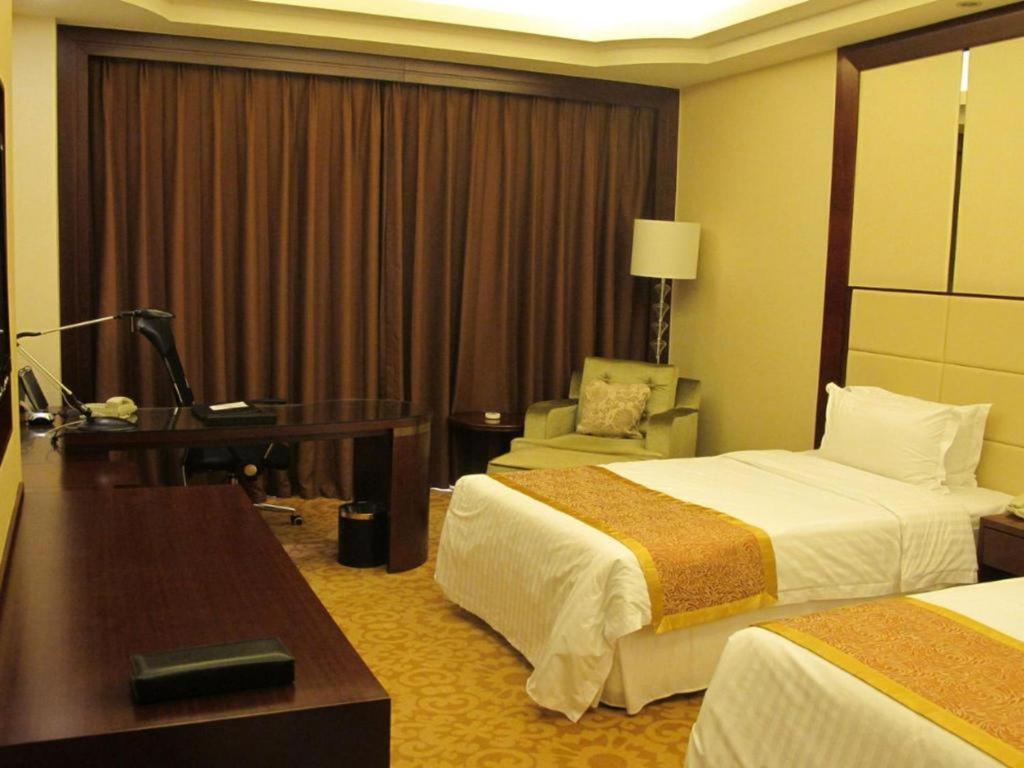 Dezhou Regal Kangbo Hotel Exterior foto