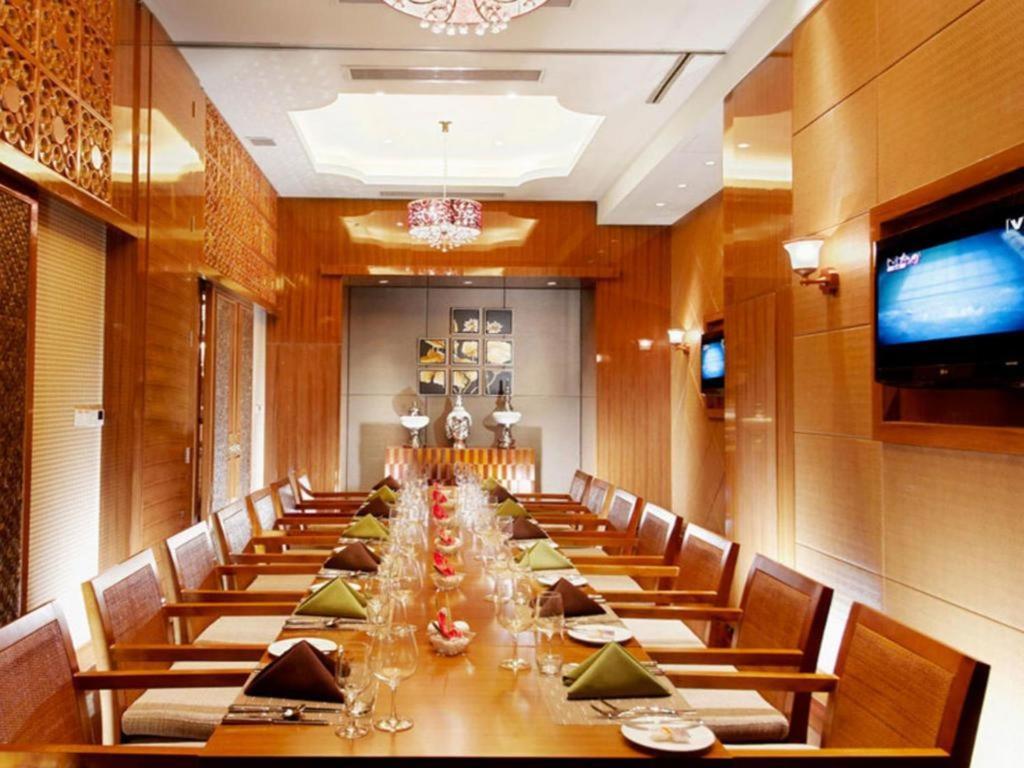 Dezhou Regal Kangbo Hotel Exterior foto